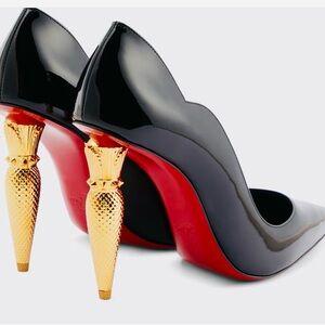Christian Louboutin Iconic Lipchick heels  Authentic & New in Box